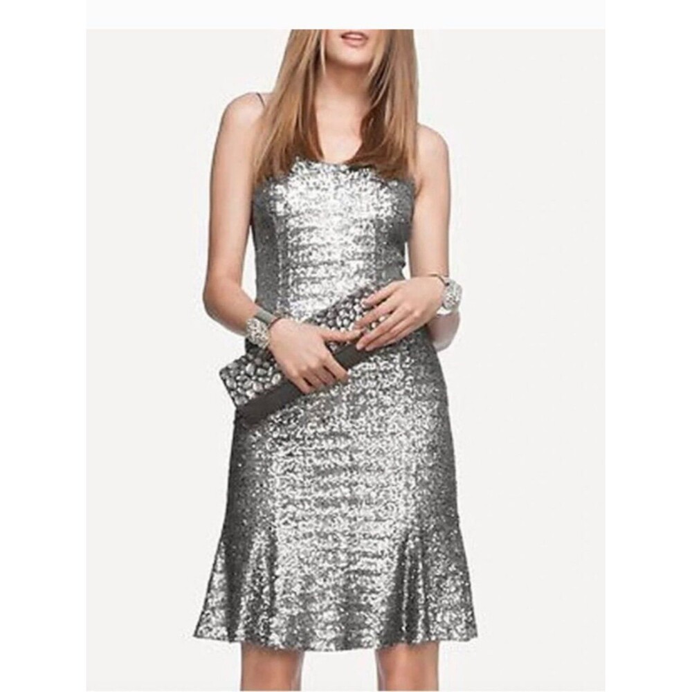 Banana Republic L’Wren Scott Sequin Wiggle Dress in Silver - Size 8
